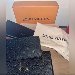 Louis Vuitton Felicie Pochette Monogram Empreinte Leather Purse serial # FH4280